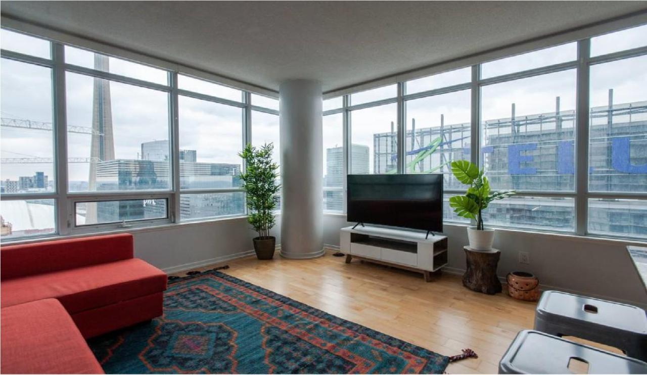 Toronto Downtown Core Two Bedroom Condo With Cn Tower View, Free Parking Eksteriør bilde